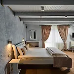 Velyka Vedmedytsya 2* 야렘체