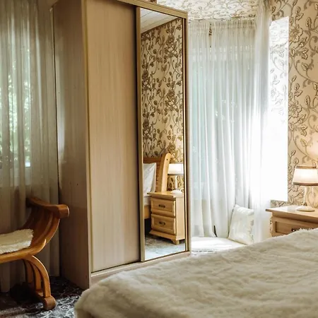 Hotel Velyka Vedmedytsya Yaremche