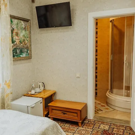 Velyka Vedmedytsya Γιαρέμτσε