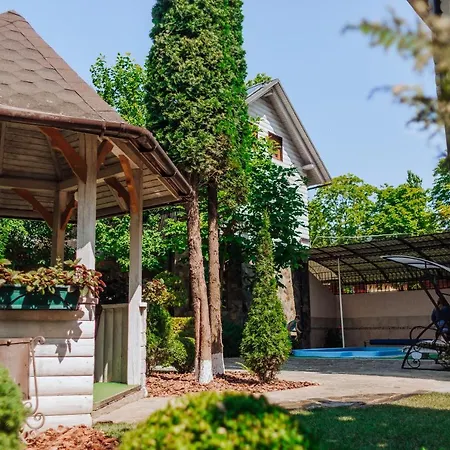 Hotel Velyka Vedmedytsya Hotel