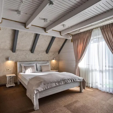 Hotel Velyka Vedmedytsya 2*