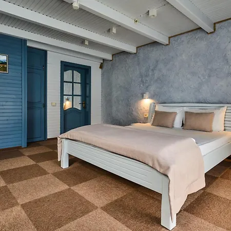 Hotel Velyka Vedmedytsya Hotell