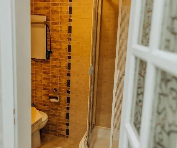 Otel Hotel Velyka Vedmedytsya