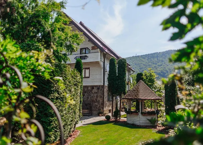 Hotel Velyka Vedmedytsya 2* Yaremche