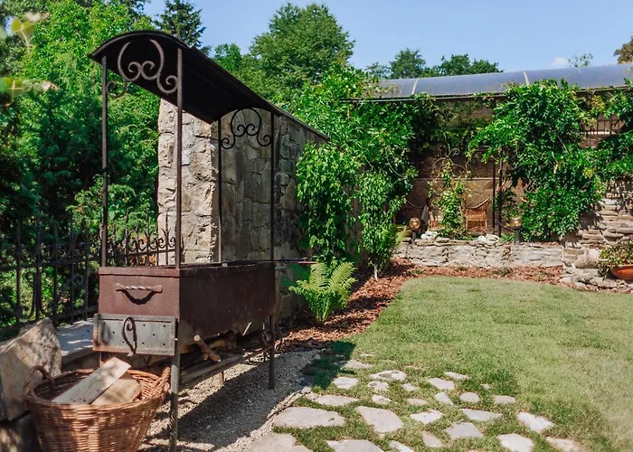 Hotel Velyka Vedmedytsya Yaremche