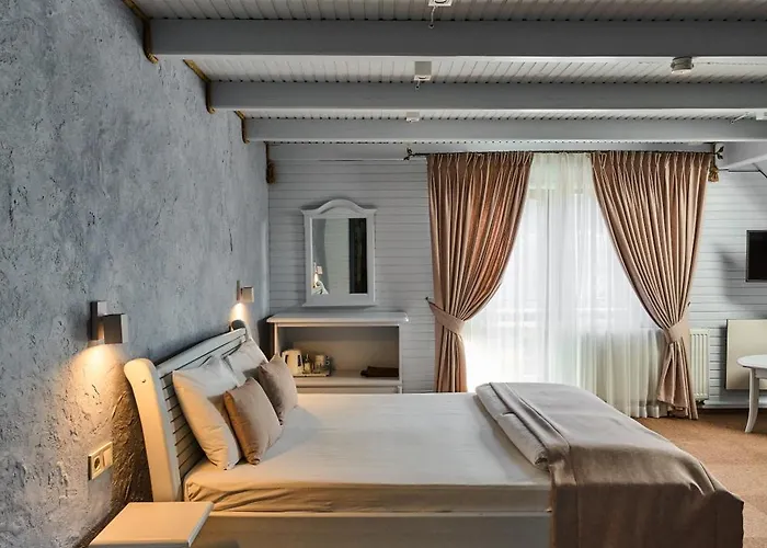 Hotel Velyka Vedmedytsya 2* Yaremche