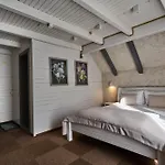 Velyka Vedmedytsya Hotel Yaremche