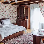 Velyka Vedmedytsya Hotel Yaremche