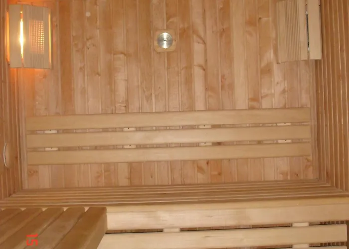 Velyka Vedmedytsya 酒店 亚列姆切